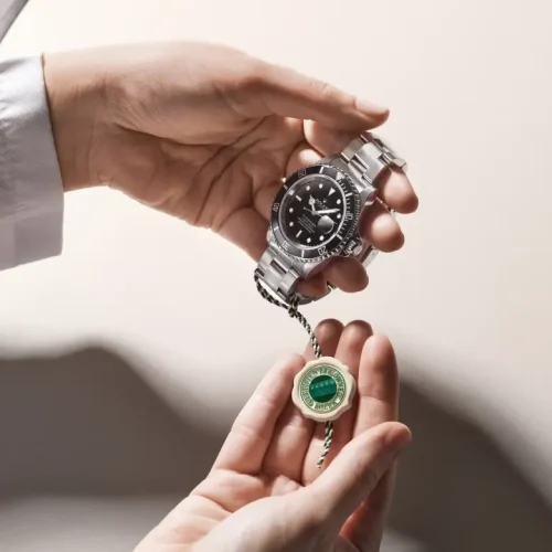rolex-cpo-programme-push-cpo_2403fb_001-portrait.webp